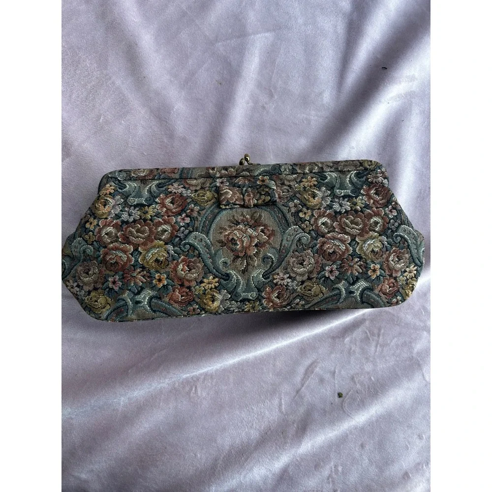 Vintage I Magnin Floral Tapestry Clutch Bag Kiss Lock Evening Handbag Multi